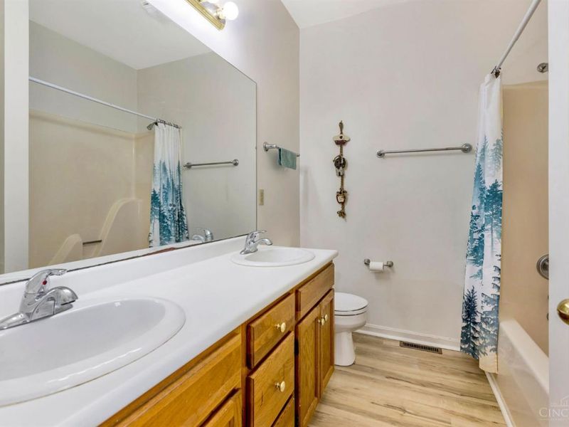 209 Morgan Circle, Oxford, OH 45056 Photo 12