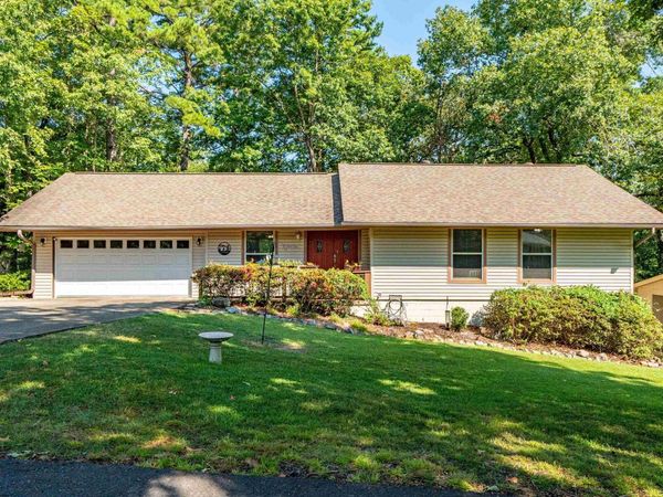 4 Vitoria Lane, Hot Springs Village, AR 71909