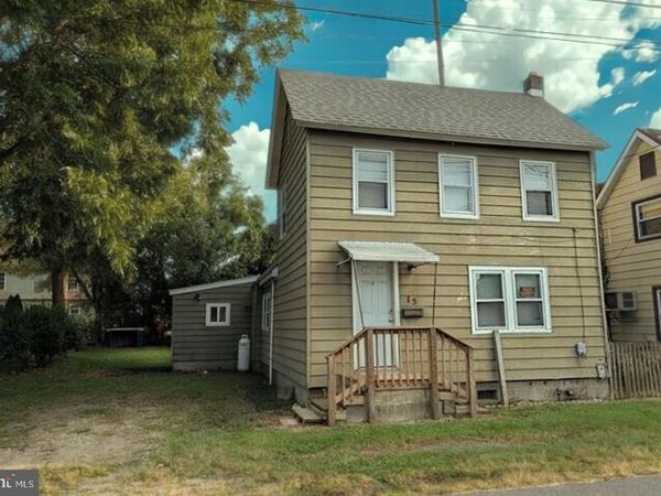 15 E 4TH STREET, BLADES, DE 19973