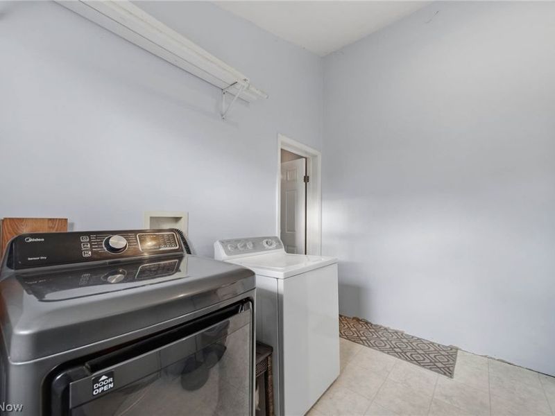 82 Dellenberger Avenue , Akron, OH 44312 Photo 10