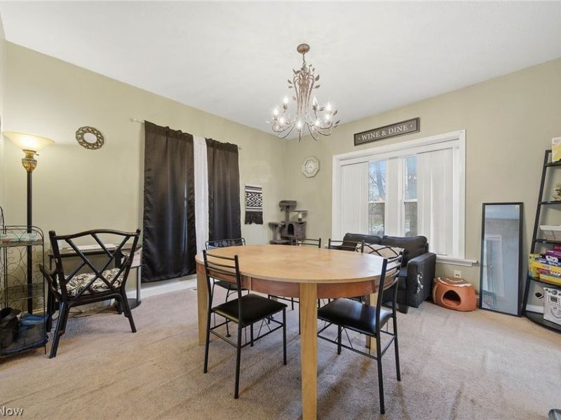 82 Dellenberger Avenue , Akron, OH 44312 Photo 5