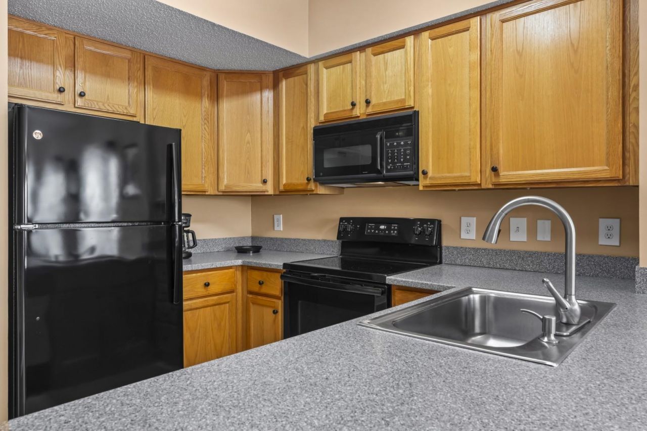 4574 Girvan Dr.  Photo 13