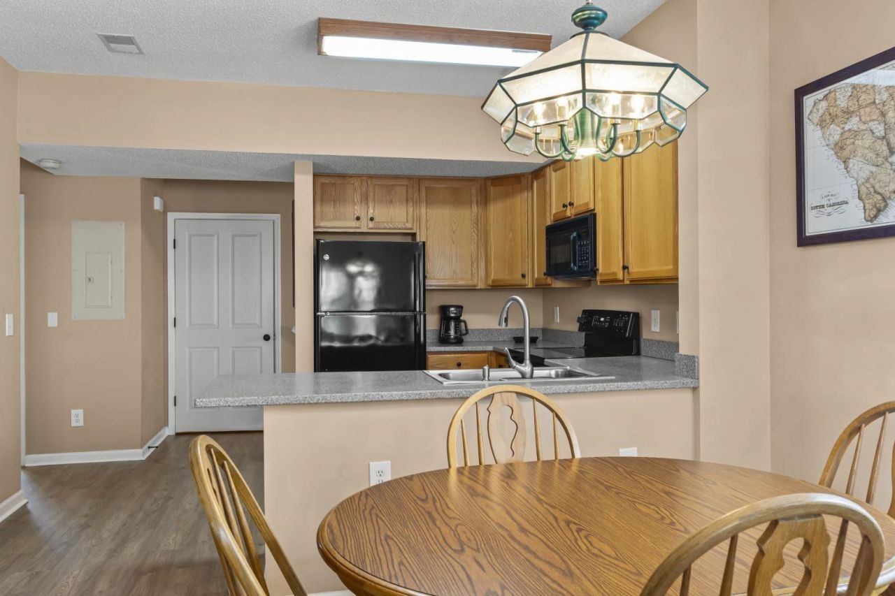 4574 Girvan Dr.  Photo 16