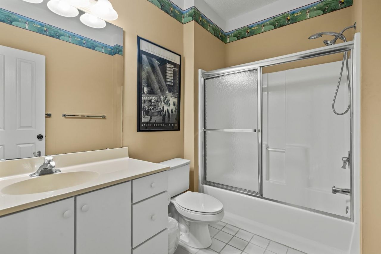 4574 Girvan Dr.  Photo 25