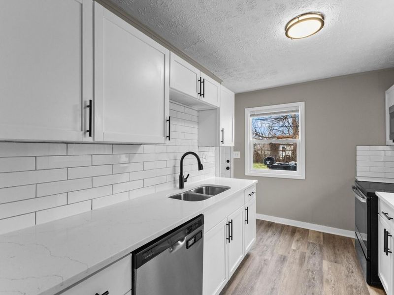 225 Santa Maria Lane, Columbus, OH 43213 Photo 10