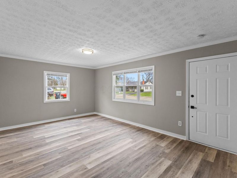 225 Santa Maria Lane, Columbus, OH 43213 Photo 6