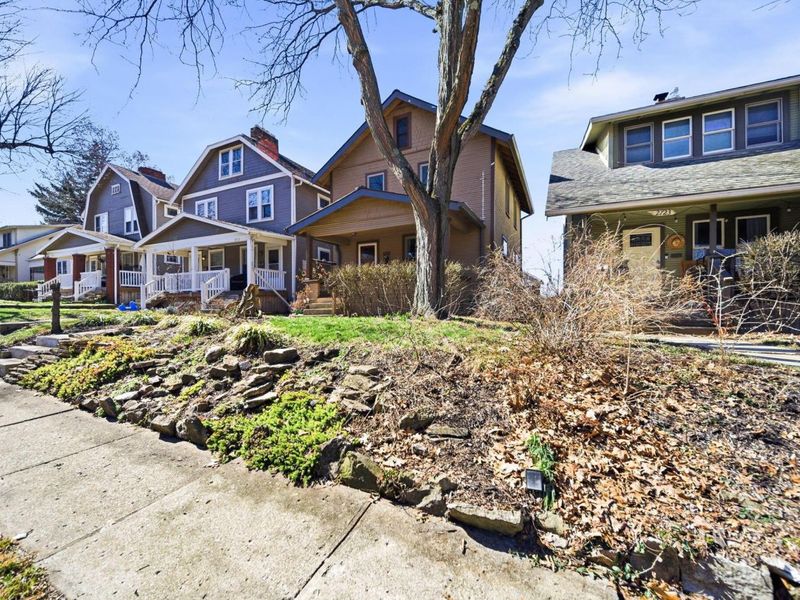 2717 Hibbert Avenue, Columbus, OH 43202 Photo 5