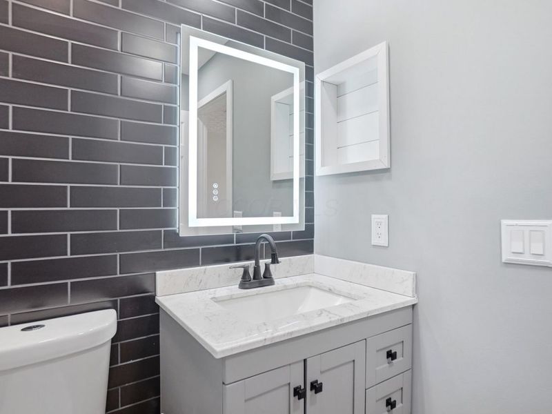 8251 Tegmen Street, Columbus, OH 43240 Photo 27