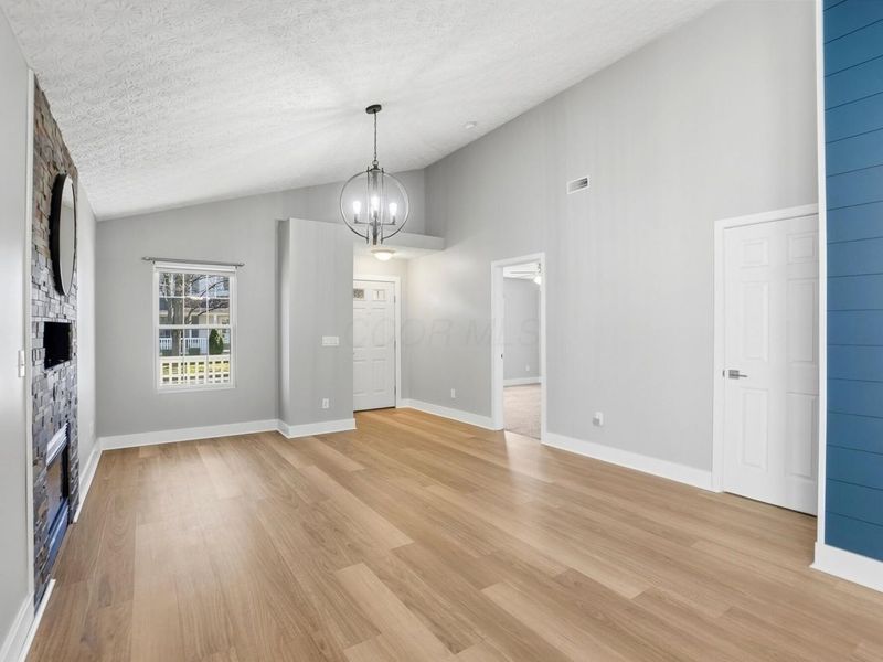 8251 Tegmen Street, Columbus, OH 43240 Photo 5