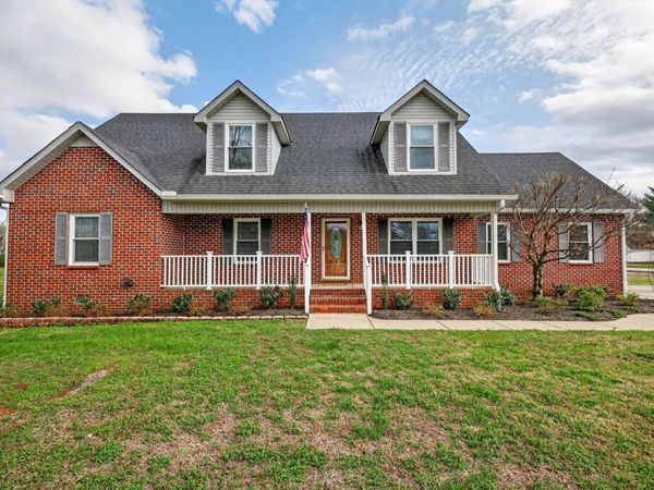 3145 Middleton Dr, Rockvale, TN 37153