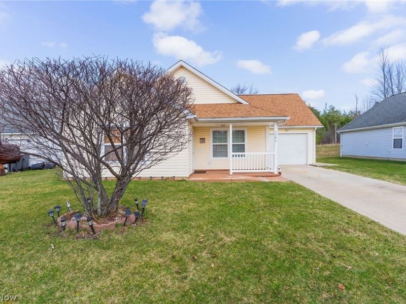 3786 Choice Court, Youngstown, OH 44505 Photo 4