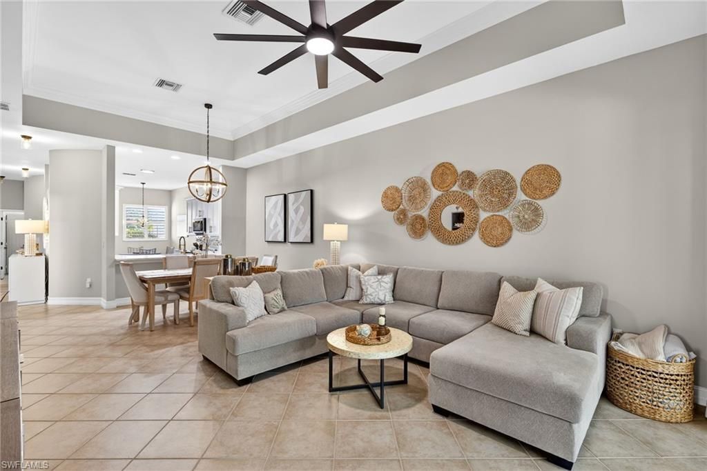 8180 Sanctuary Dr, Unit 2, Naples, FL 34104 Photo