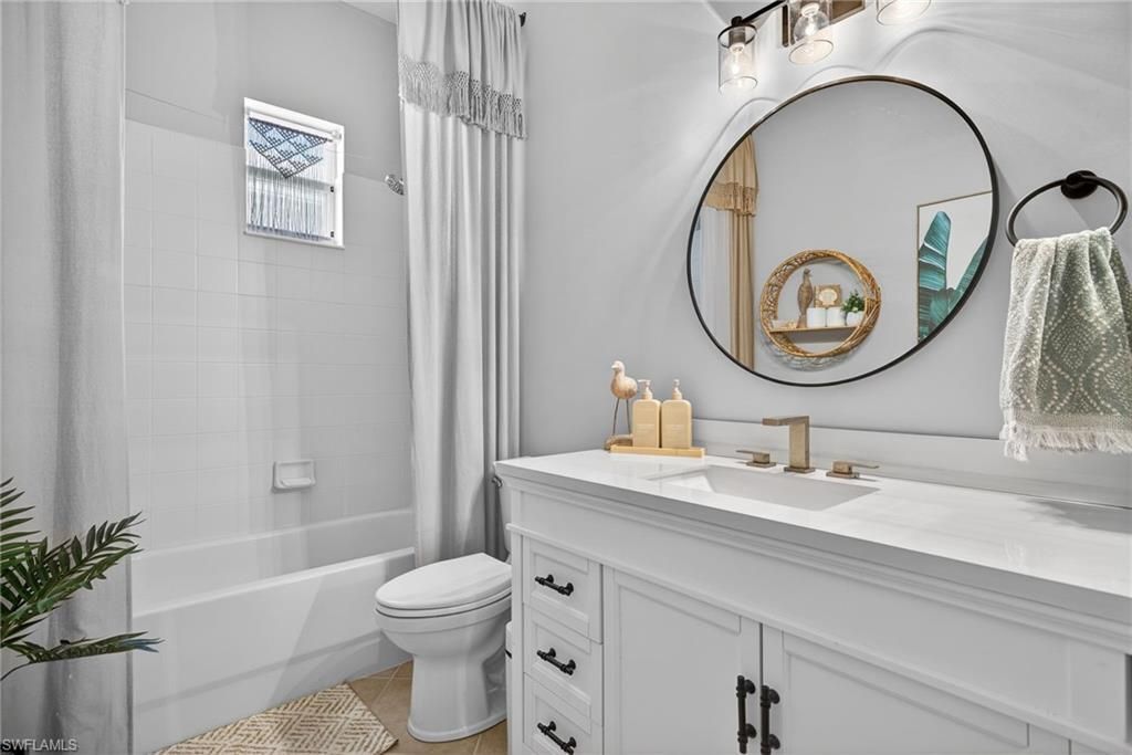 8180 Sanctuary Dr, Unit 2, Naples, FL 34104 Photo