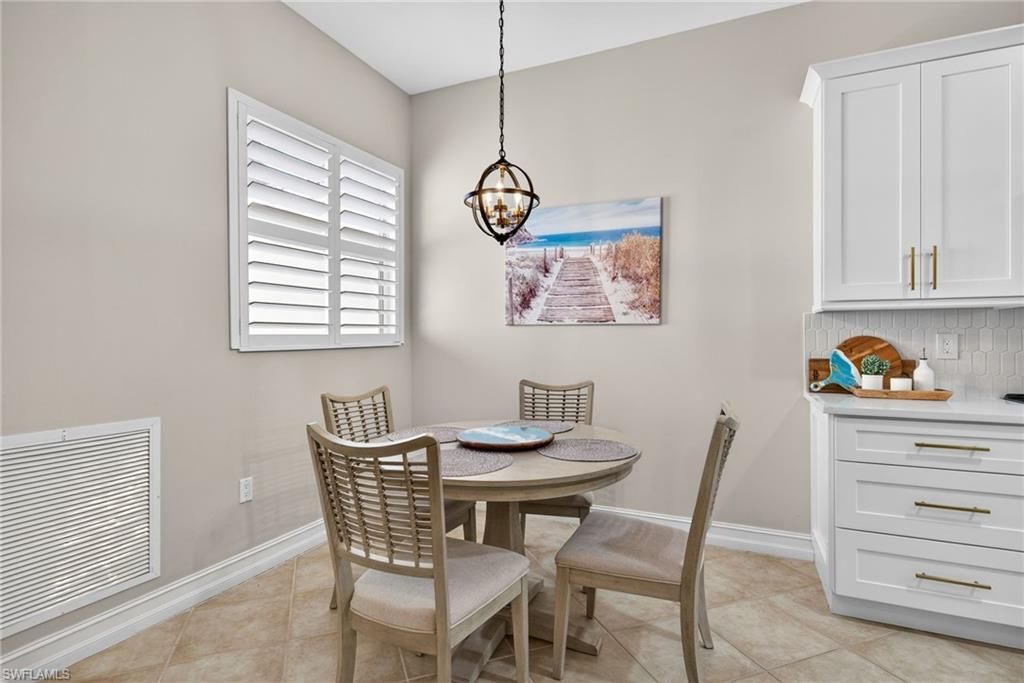 8180 Sanctuary Dr, Unit 2, Naples, FL 34104 Photo