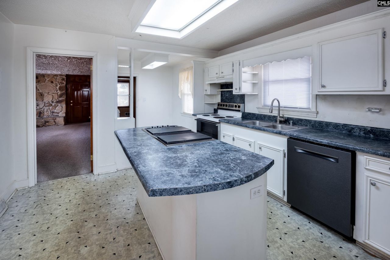 215 Castle Drive Photo 21