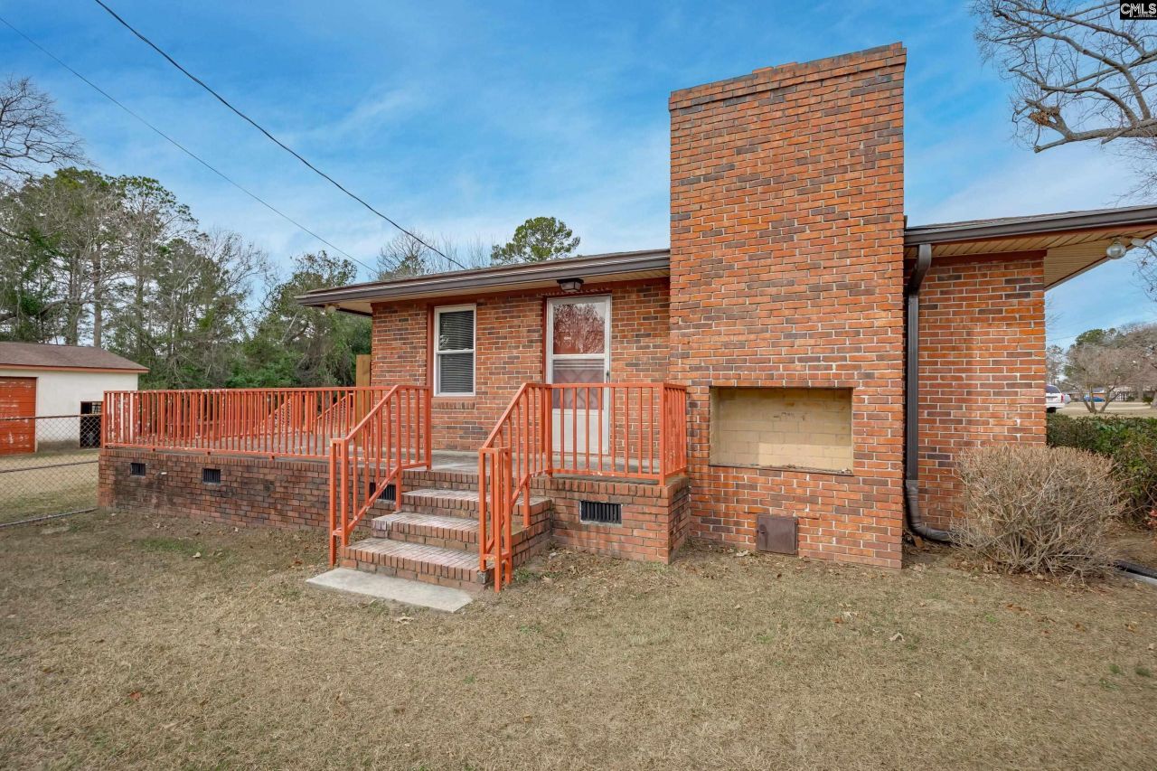 215 Castle Drive Photo 41