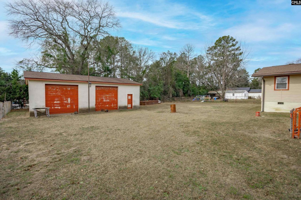 215 Castle Drive Photo 47