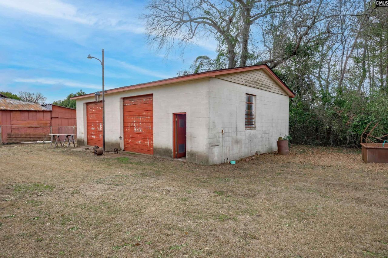 215 Castle Drive Photo 48