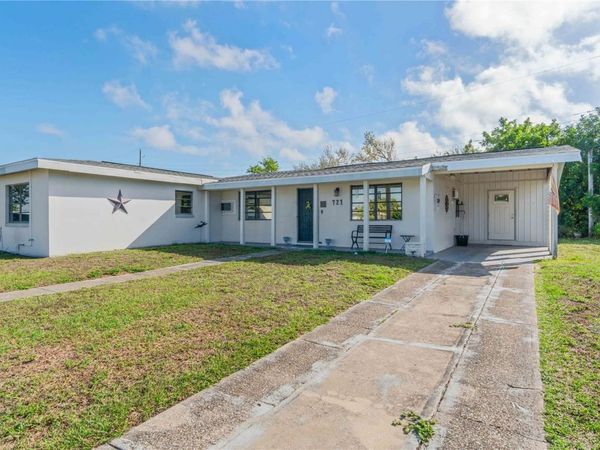 721 DALTON BOULEVARD , PORT CHARLOTTE, FL 33952