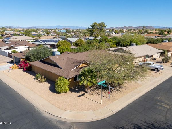 9732 W STAGECOACH Court, Sun City, AZ 85373