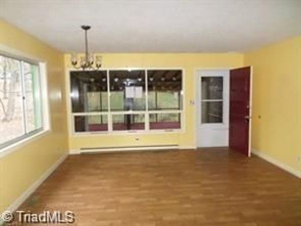 125 Florida Avenue, Mount Airy, NC 27030