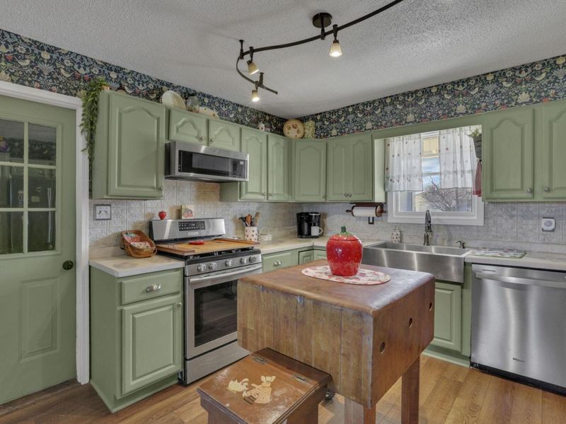 328 Cline Court , Ashville, OH 43103 Photo 11