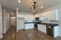 194 Cassina Dr. photo 4