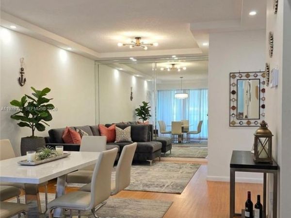 750 NE 199th St, Unit 101H, Miami, FL 33179