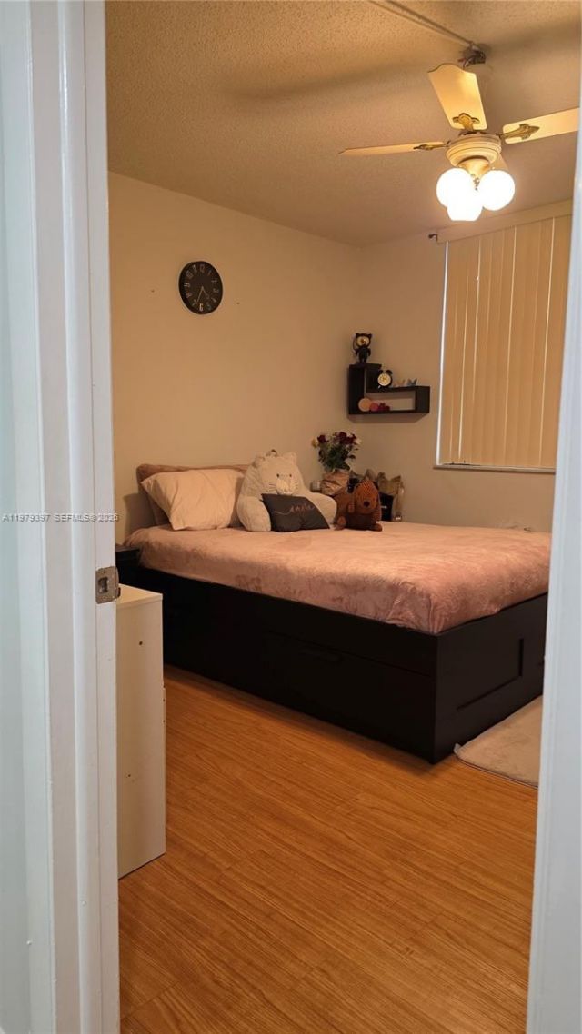 750 NE 199th St, Unit 101H, Miami, FL 33179 Photo