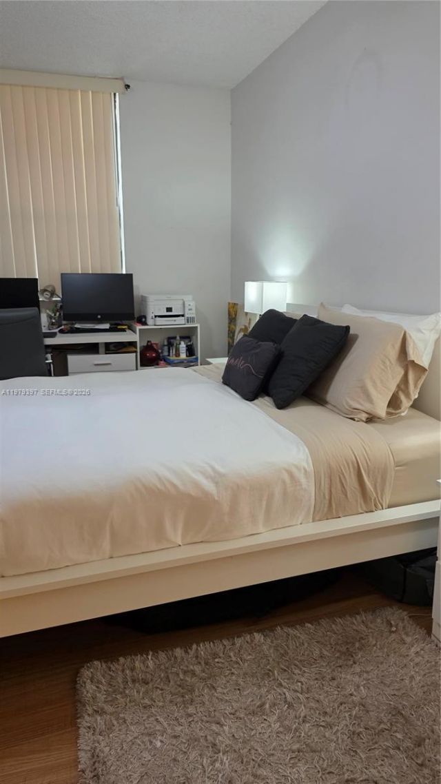 750 NE 199th St, Unit 101H, Miami, FL 33179 Photo