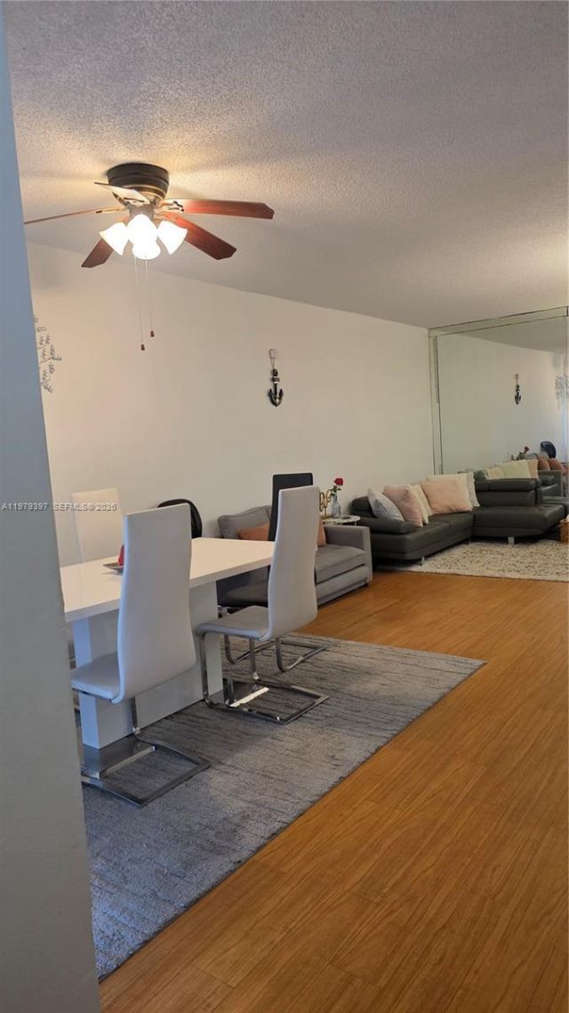 750 NE 199th St, Unit 101H, Miami, FL 33179 Photo