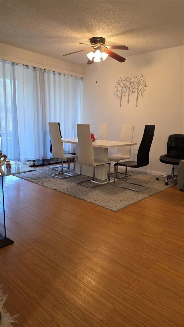 750 NE 199th St, Unit 101H, Miami, FL 33179 Photo