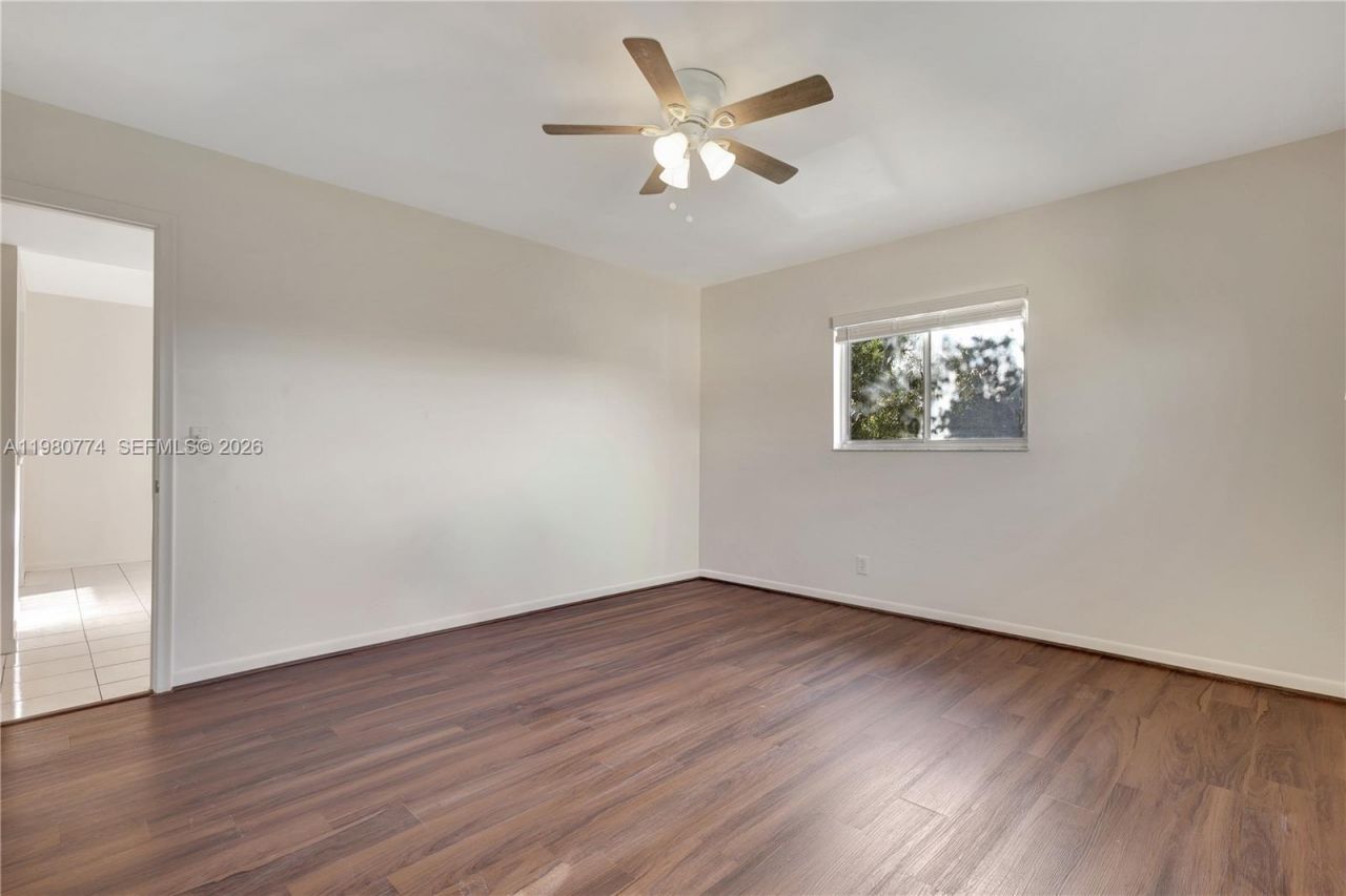 13001 SW 11th Ct, Unit 401A, Pembroke Pines, FL 33027 Photo