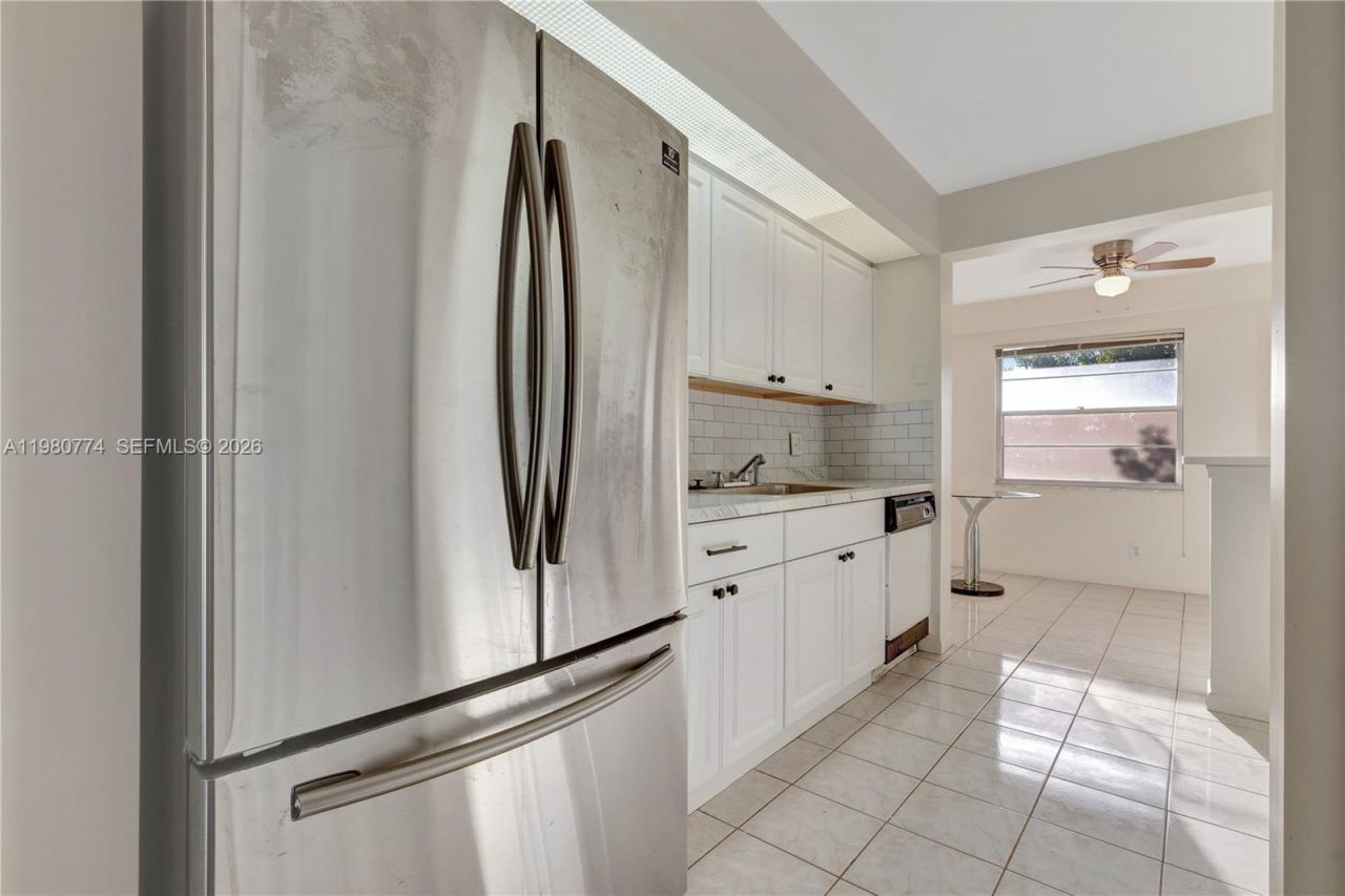 13001 SW 11th Ct, Unit 401A, Pembroke Pines, FL 33027 Photo