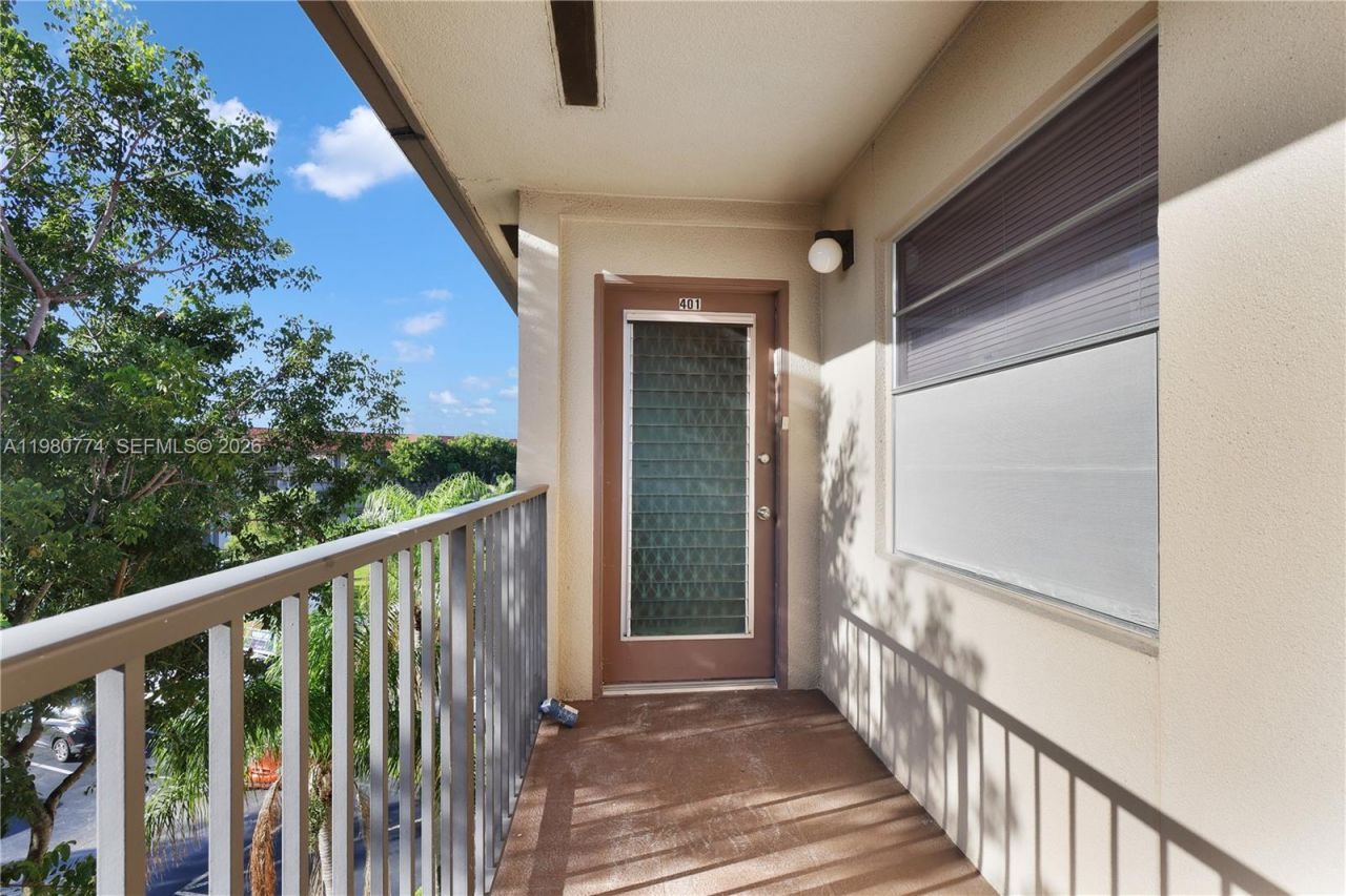 13001 SW 11th Ct, Unit 401A, Pembroke Pines, FL 33027 Photo