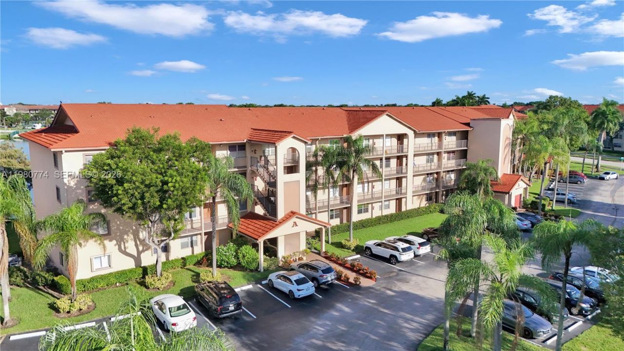13001 SW 11th Ct, Unit 401A, Pembroke Pines, FL 33027 Photo