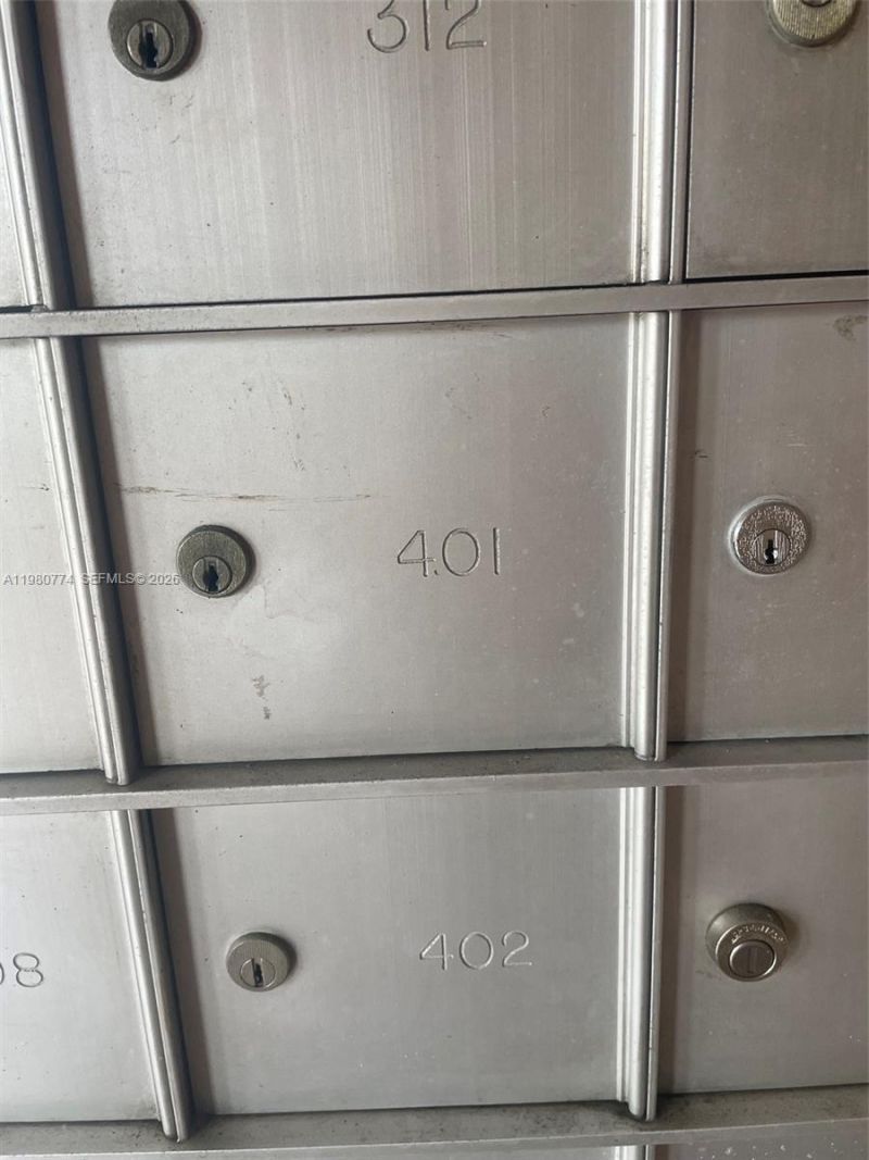 13001 SW 11th Ct, Unit 401A, Pembroke Pines, FL 33027 Photo