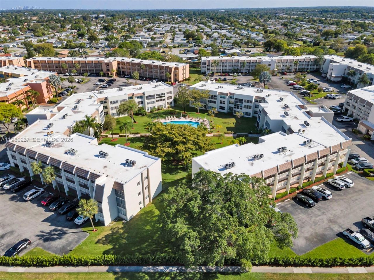 6600 Royal Palm Blvd, Unit 207B, Margate, FL 33063 Photo