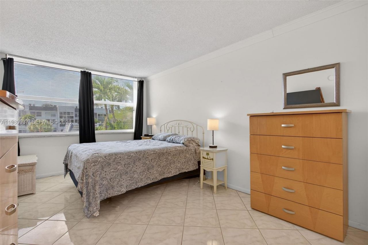 6600 Royal Palm Blvd, Unit 207B, Margate, FL 33063 Photo