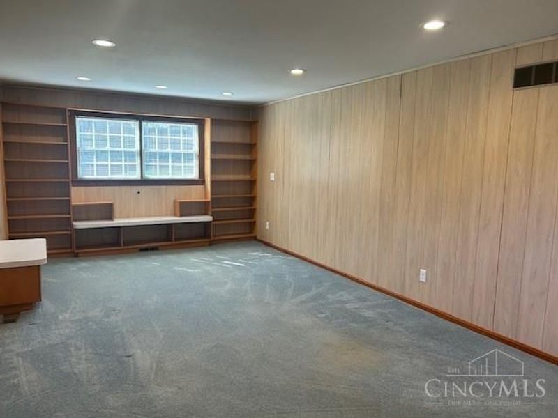 1944 Creswell Drive, Springfield Twp., OH 45240 Photo 11