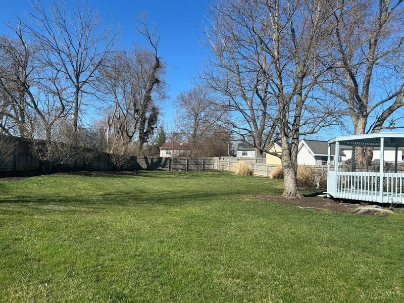 1944 Creswell Drive, Springfield Twp., OH 45240 Photo 39