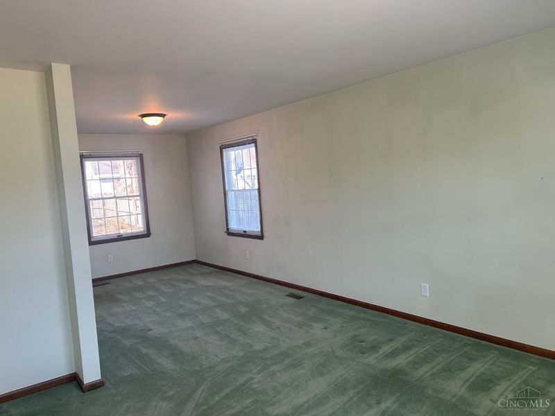 1944 Creswell Drive, Springfield Twp., OH 45240 Photo 4