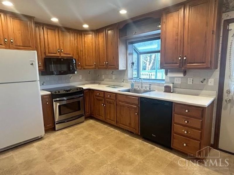 1944 Creswell Drive, Springfield Twp., OH 45240 Photo 6