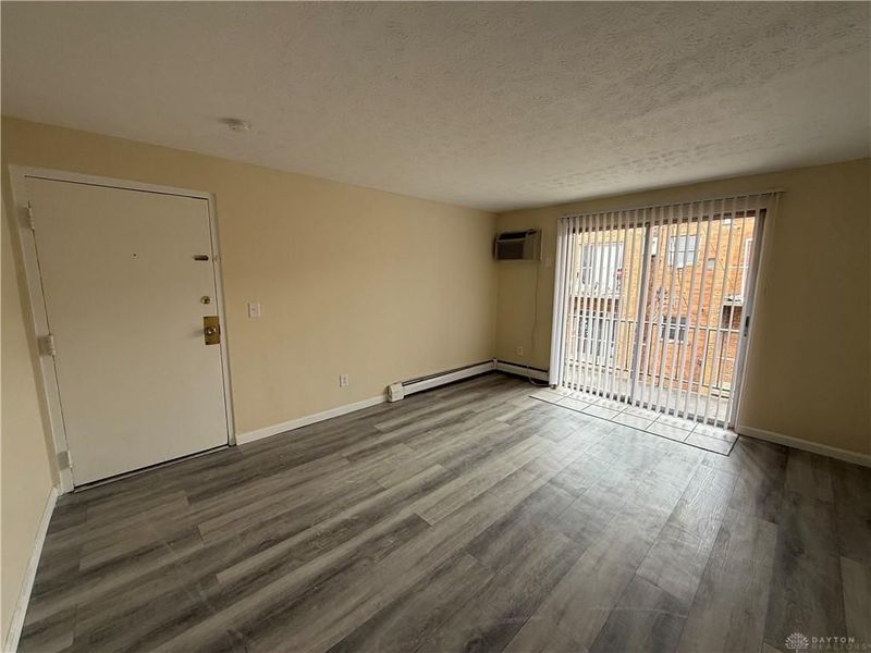 3089 McHenry Avenue, Unit 7, Cincinnati, OH 45211 Photo 5