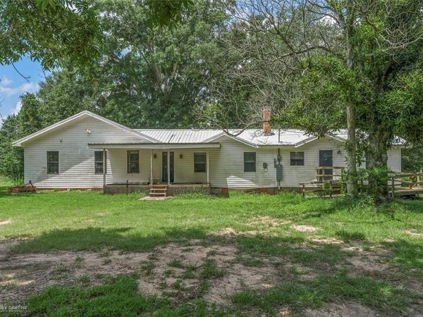 120 Bessie Crow Road, Coushatta, LA 71019