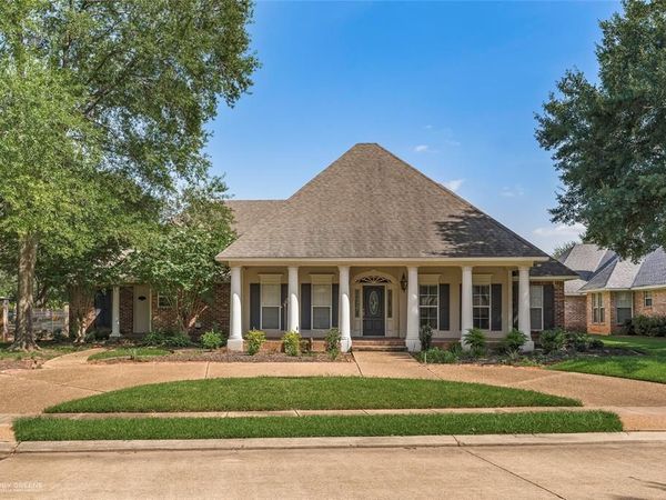 101 Chesterton Court, Bossier City, LA 71111