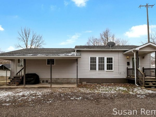 212 Mill Street, Ionia, MI 48846