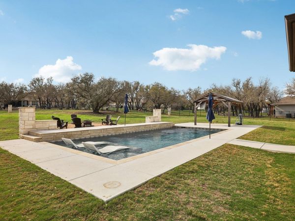 112 Red Mulberry WAY, Leander, TX 78641