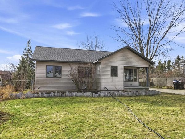 735 E FATHOM PLACE, Sturgeon Bay, WI 54235