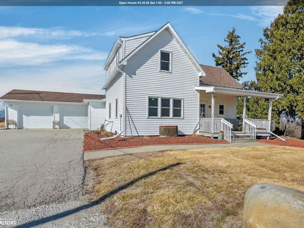 22106 R45 Highway, New Virginia, IA 50210